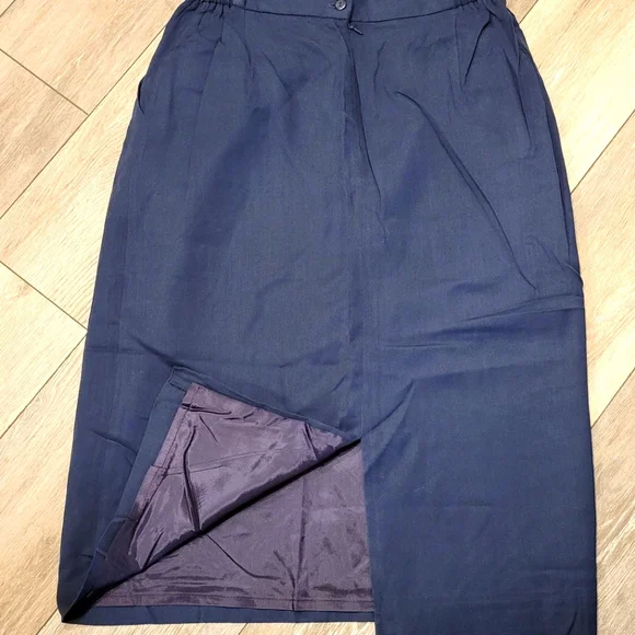 VINTAGE AUDREY JONES FULLY LINED SKIRT - Picture 4 of 5